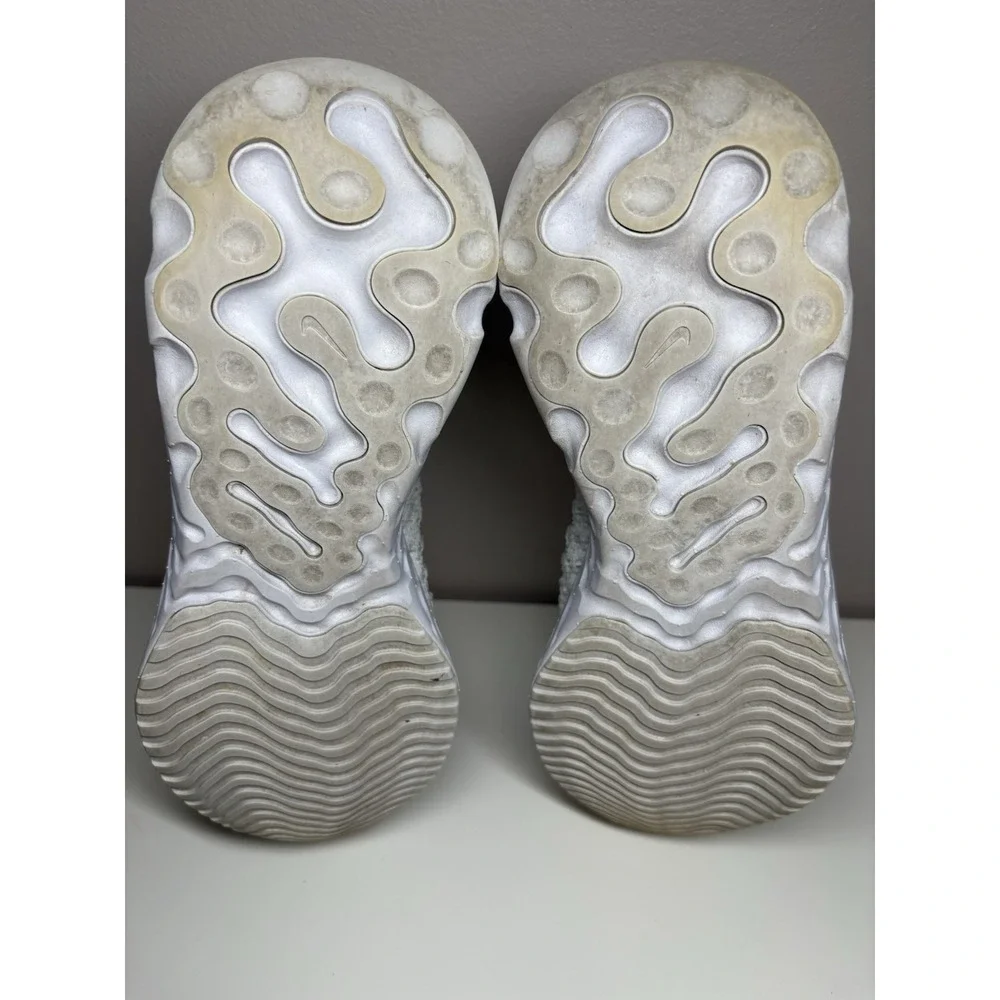 Nike React Phantom Run Flyknit 2 Women's Running Shoes Platinum White - Size 8.5